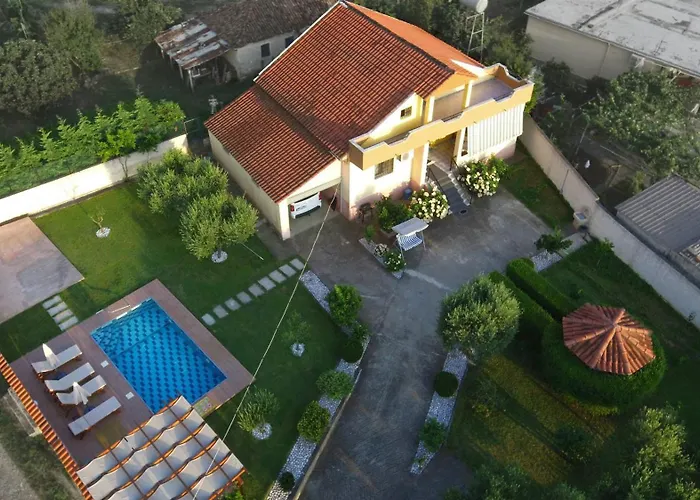 Villa Kallmet *
