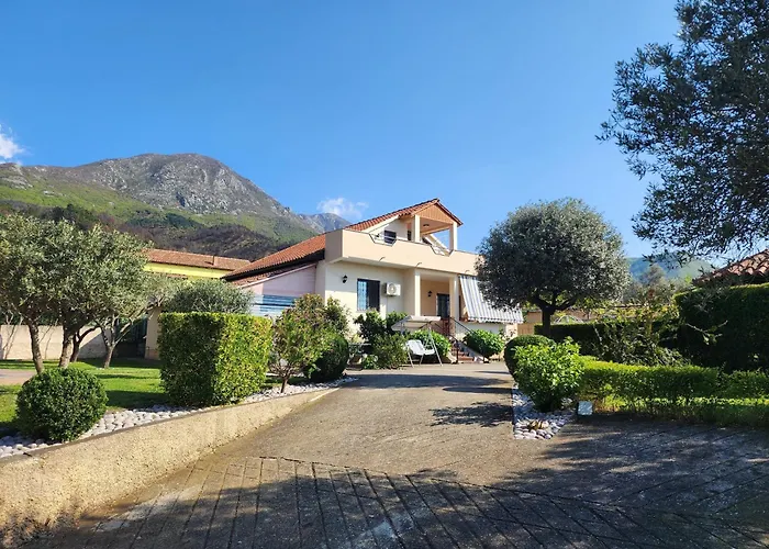 Kallmet Villa