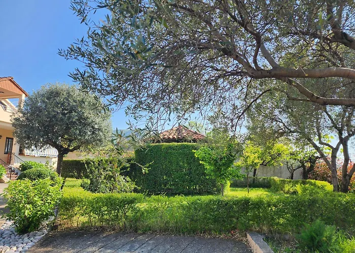 Kallmet Villa